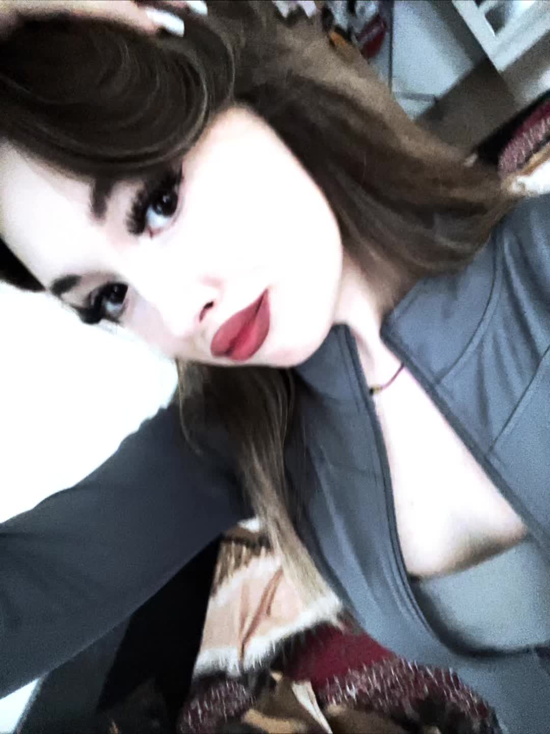 @Аля🕸️