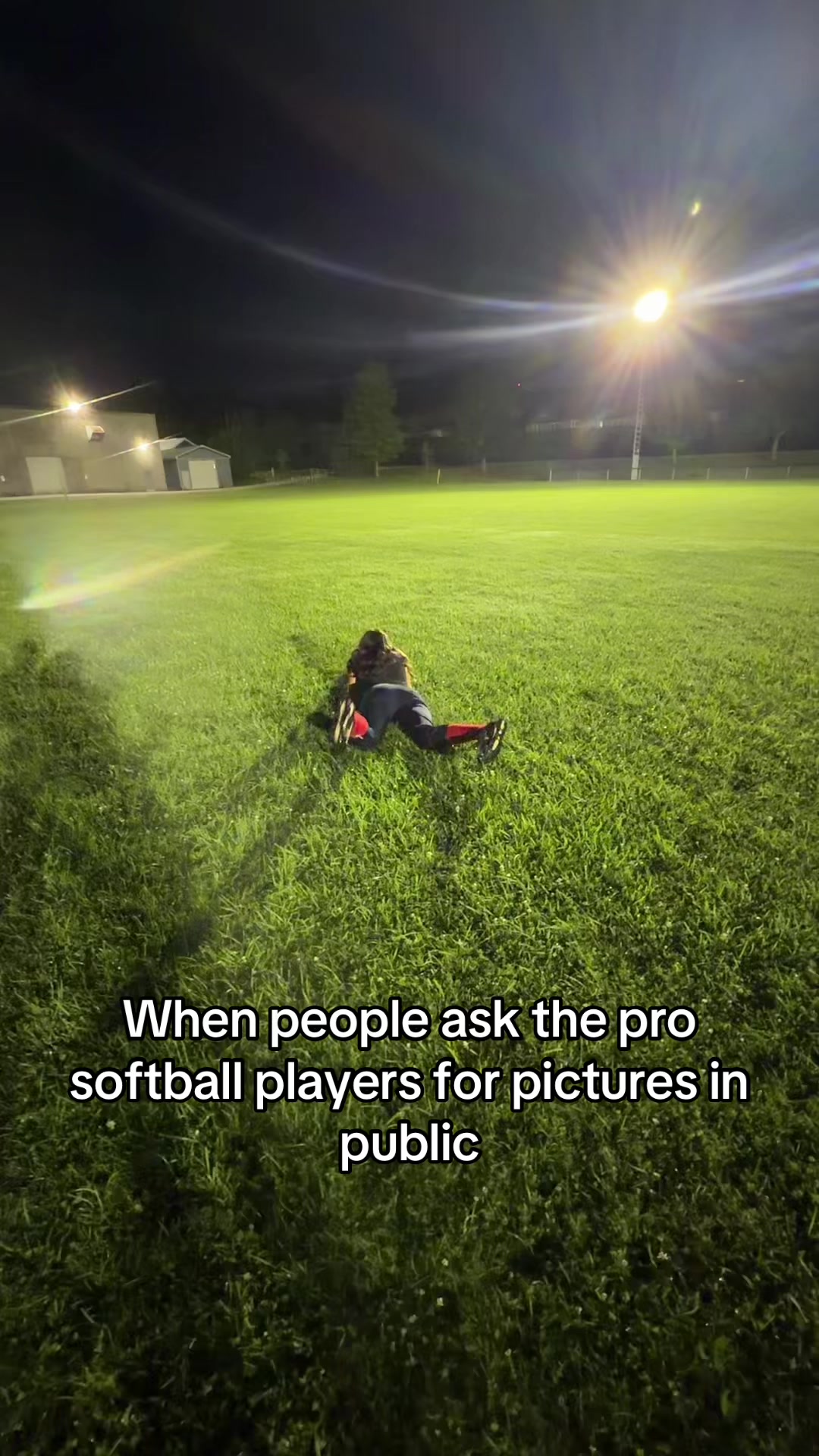 @prosoftballplayers