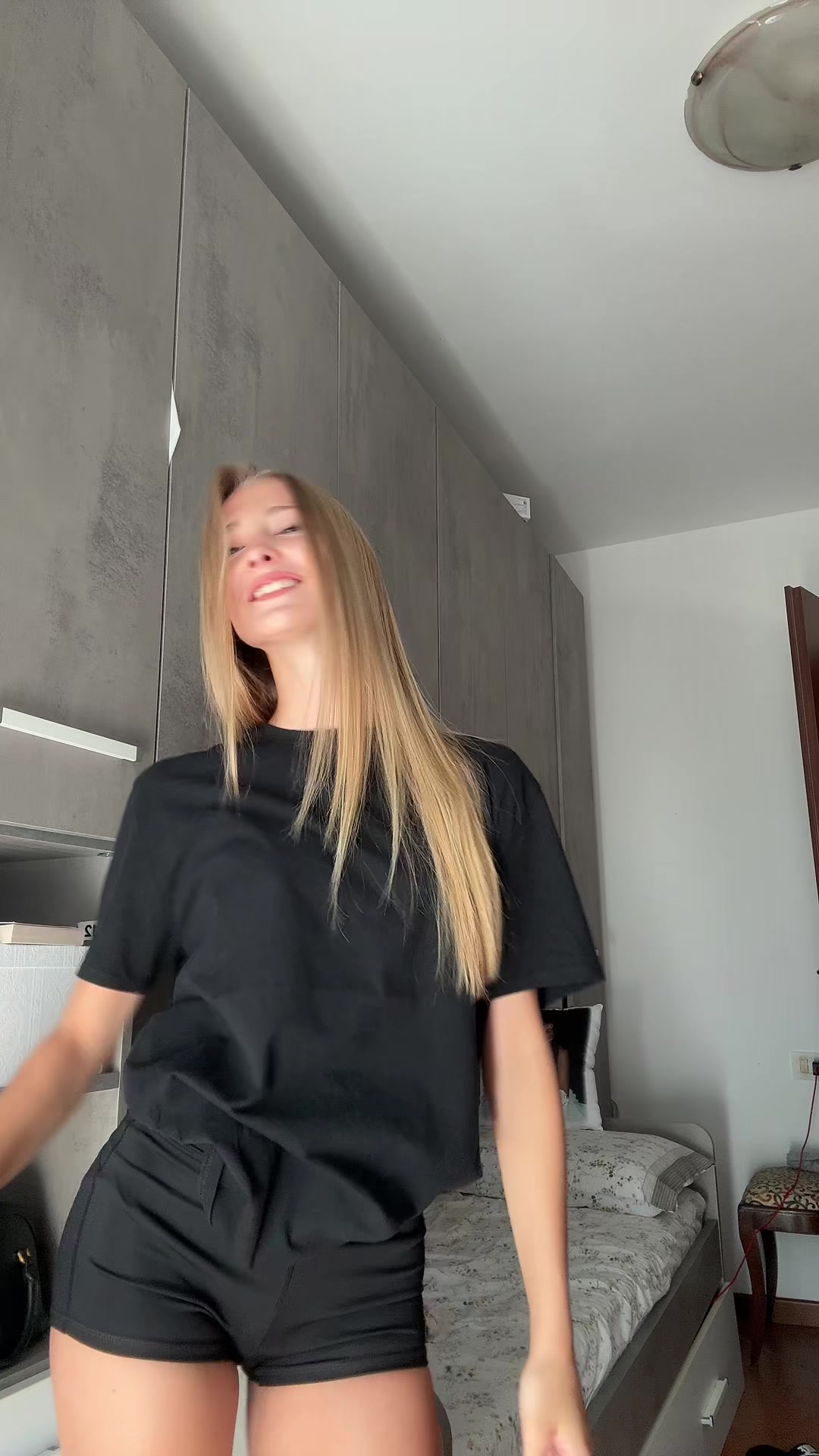@Sofi 🕊️
