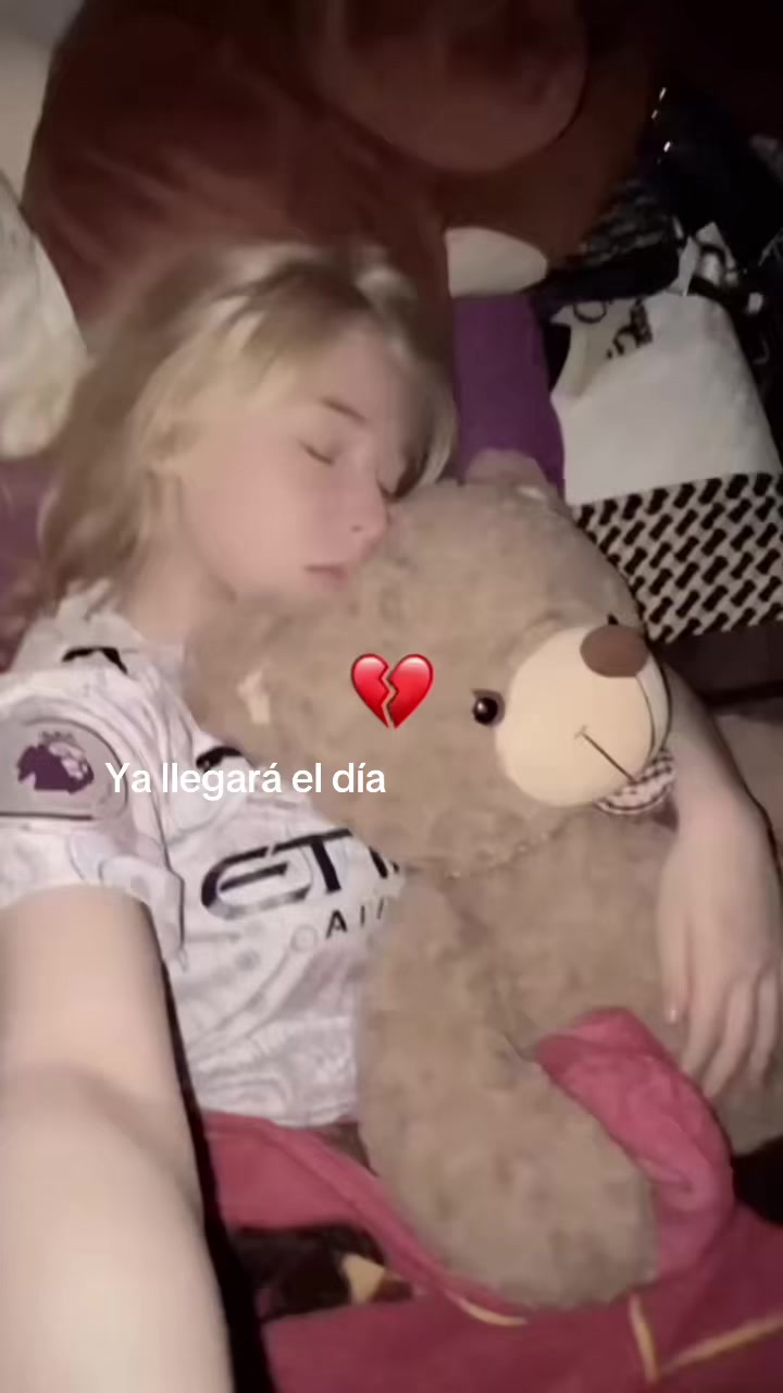 @Sof👸🏼