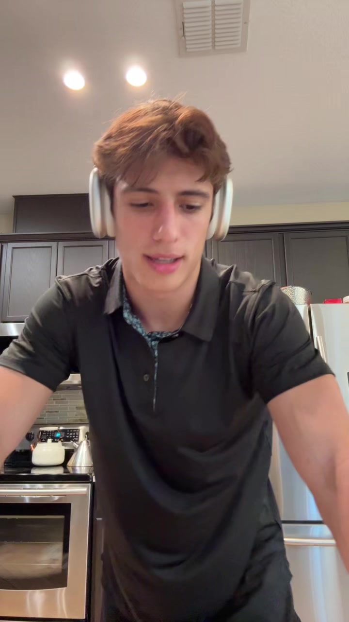 @liammunizz