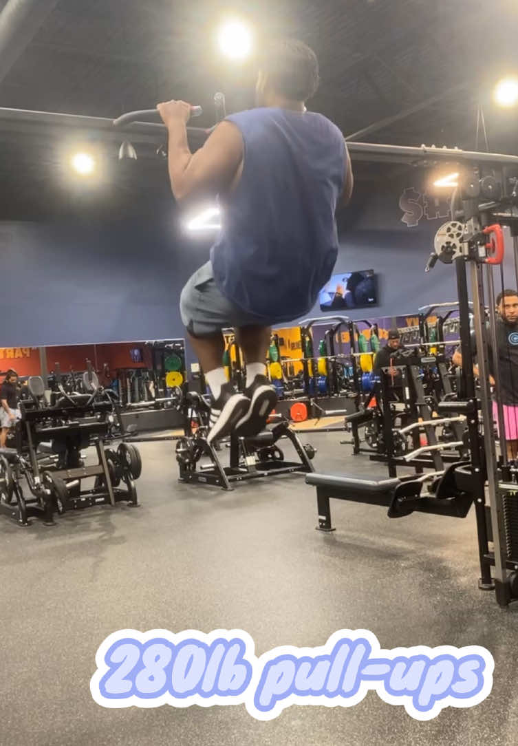 @gymwithbeezy