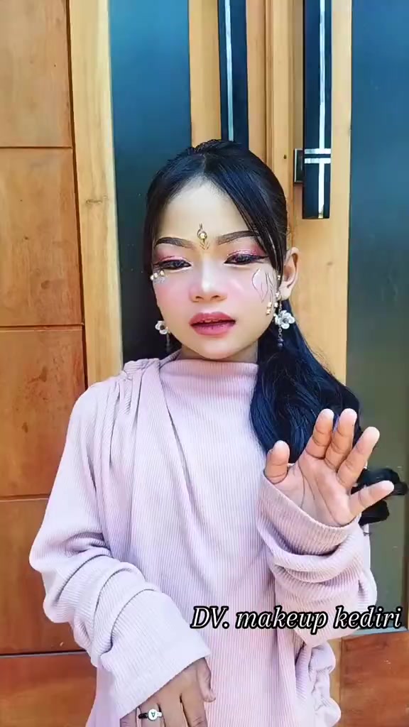@Deviraa