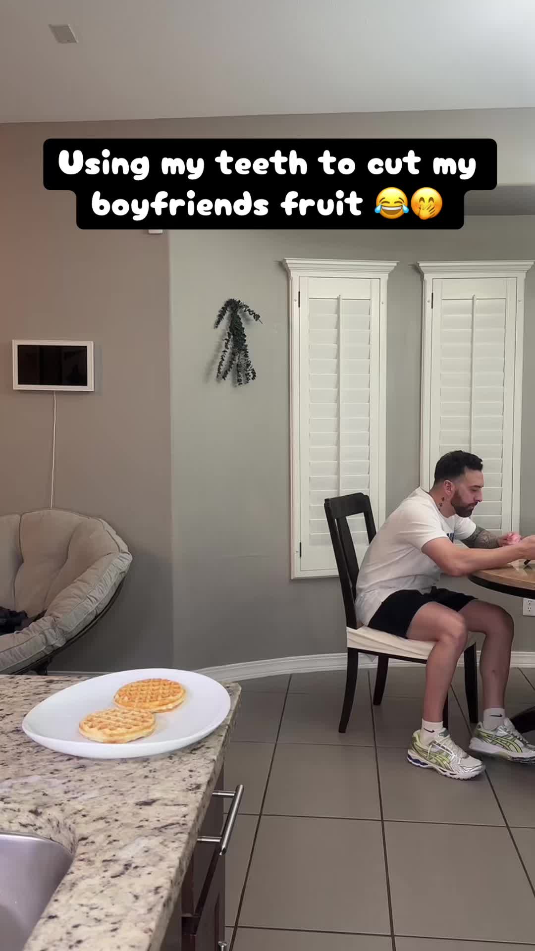 @chrisncrystal