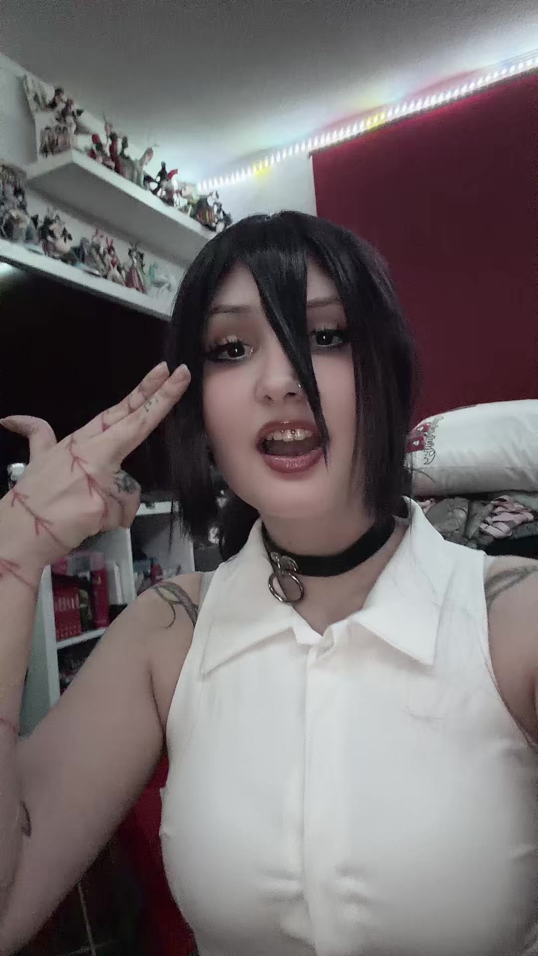 @liavandia_