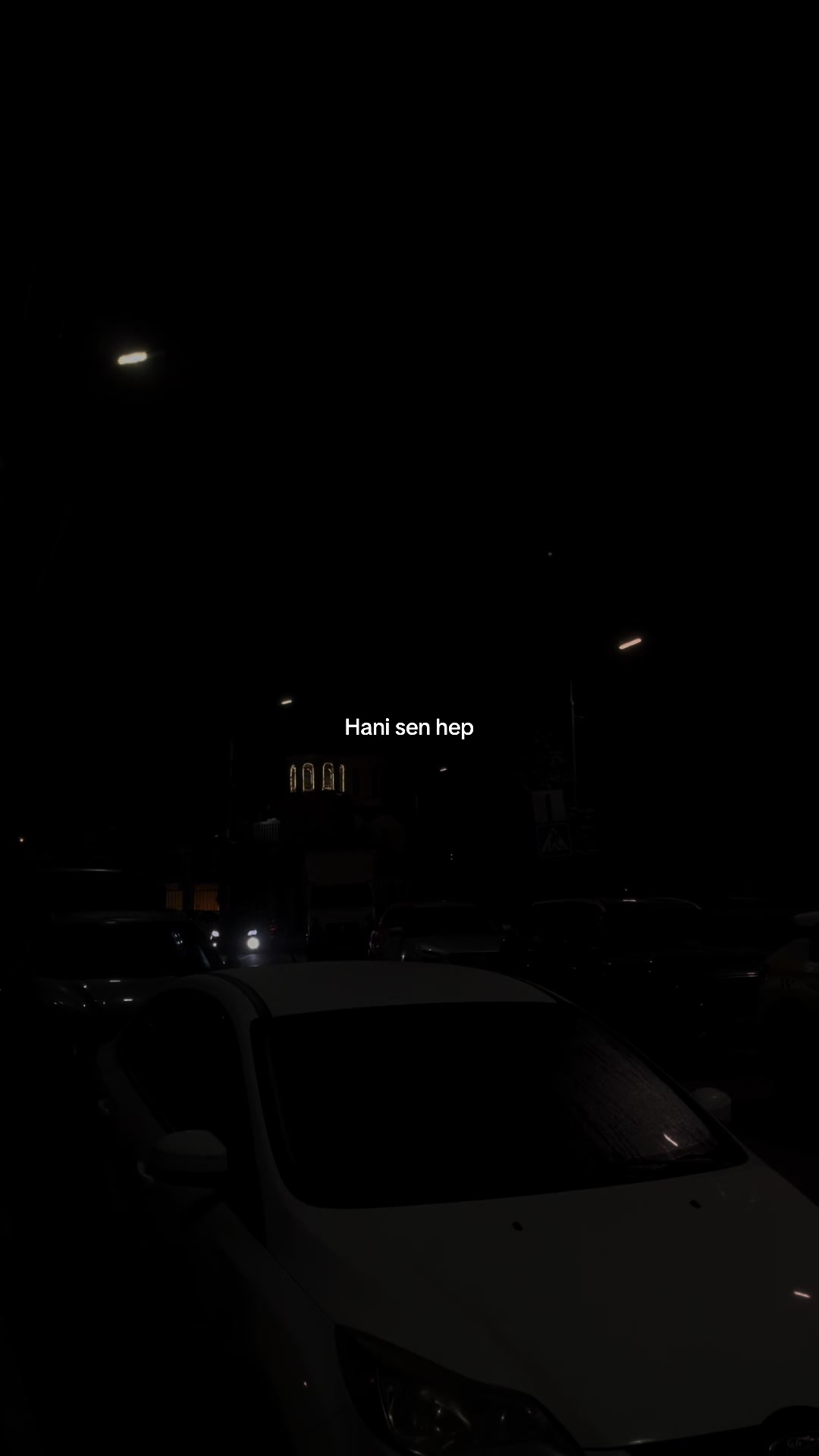 @𝓨.