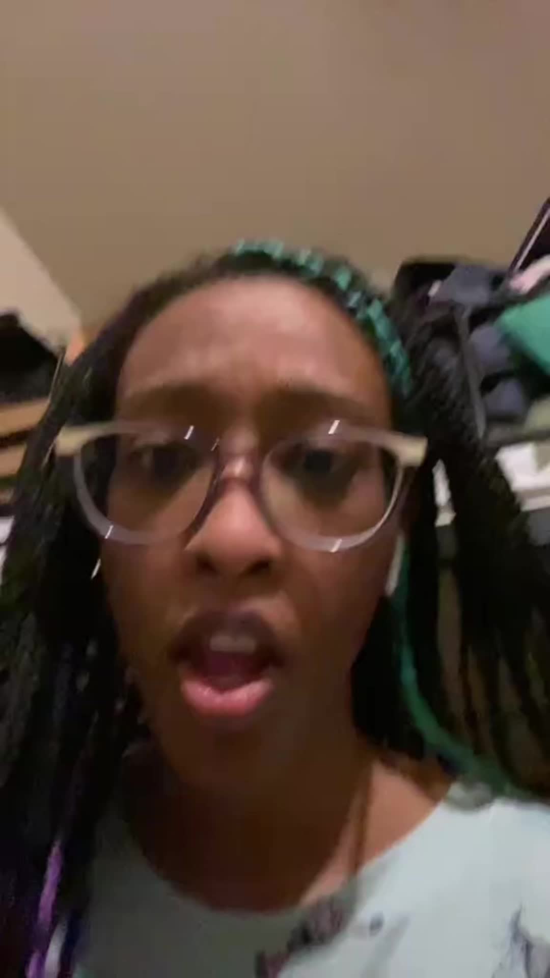 @Shayla