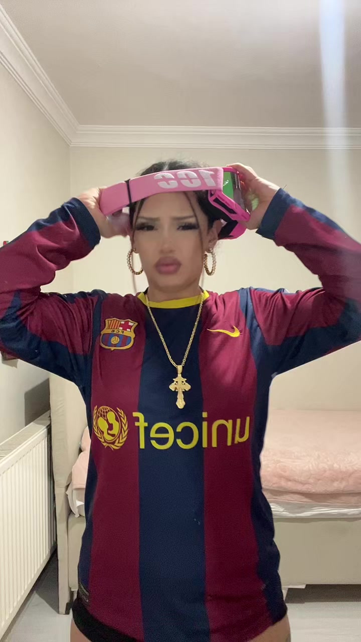 @Büşra