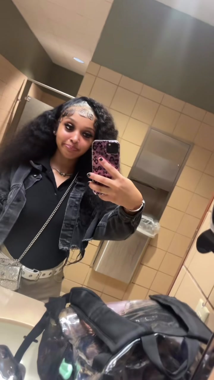 @littlemscuteass