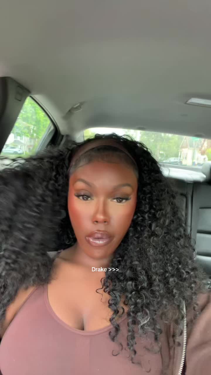 @LiyahColeman