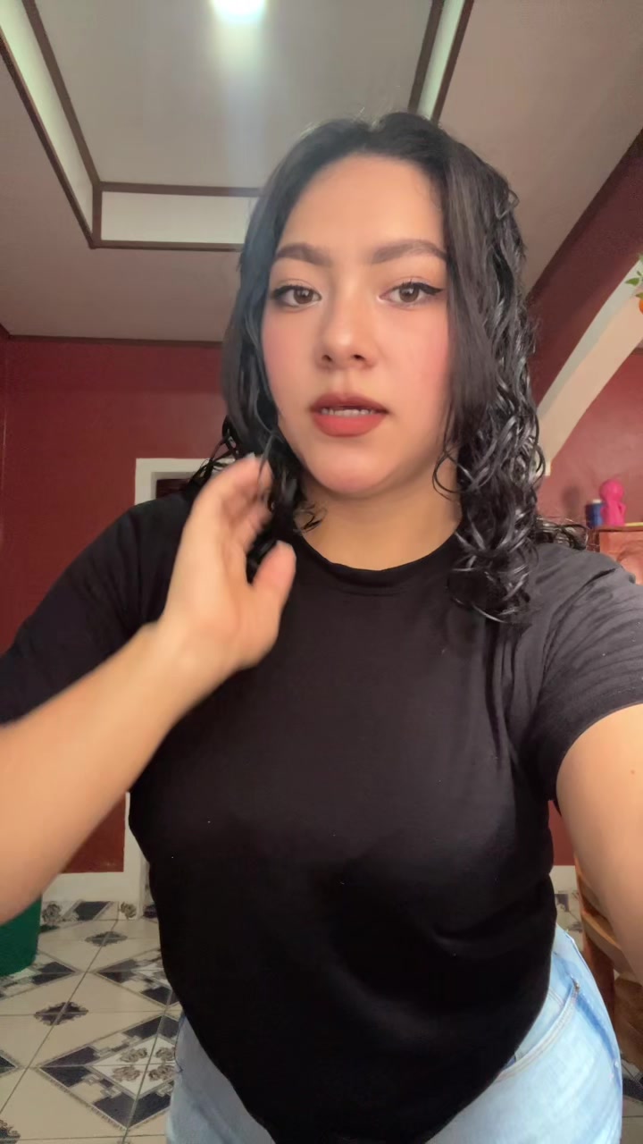 @ERIKA🐈👑