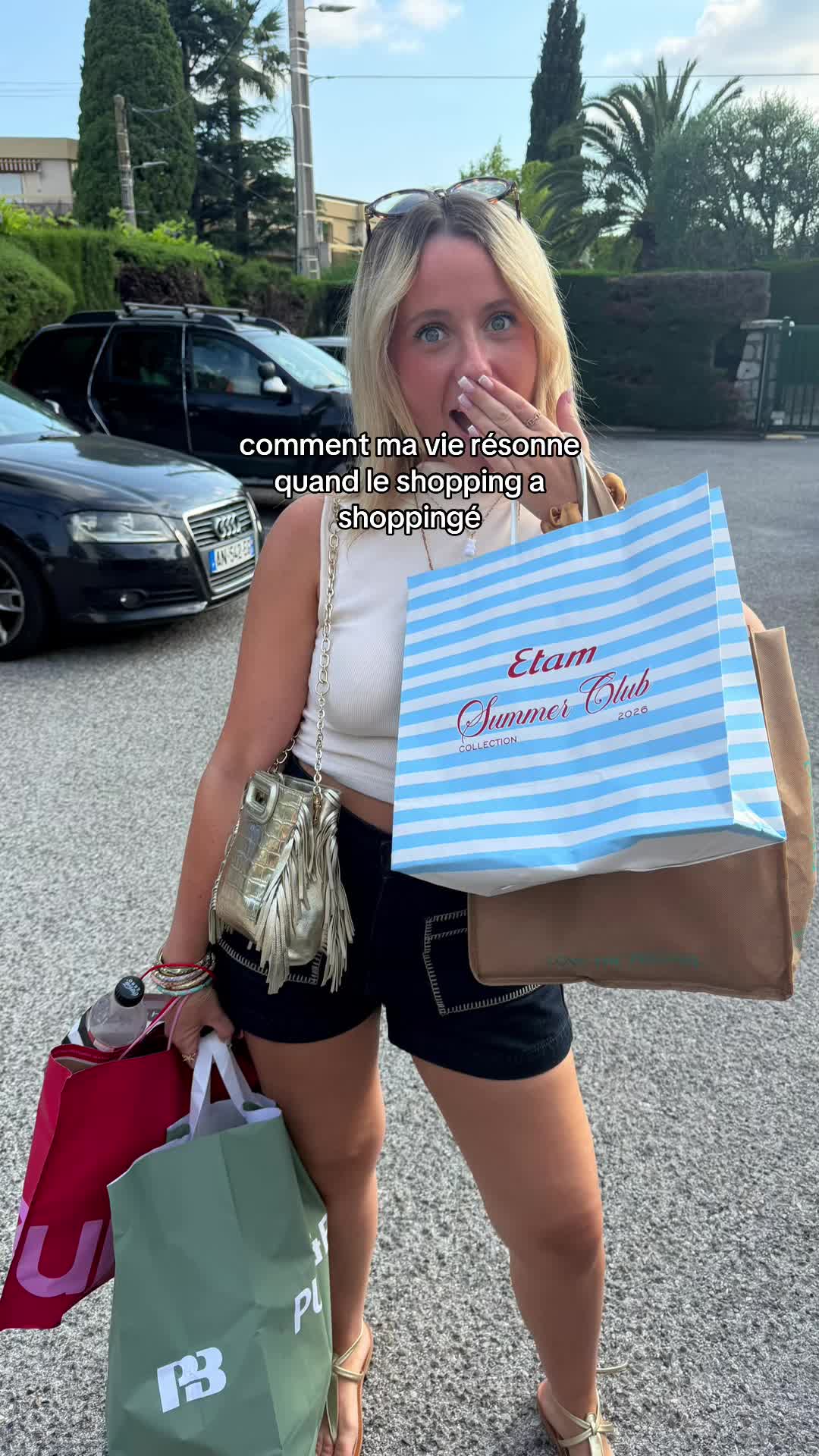 @L A N A 🍓