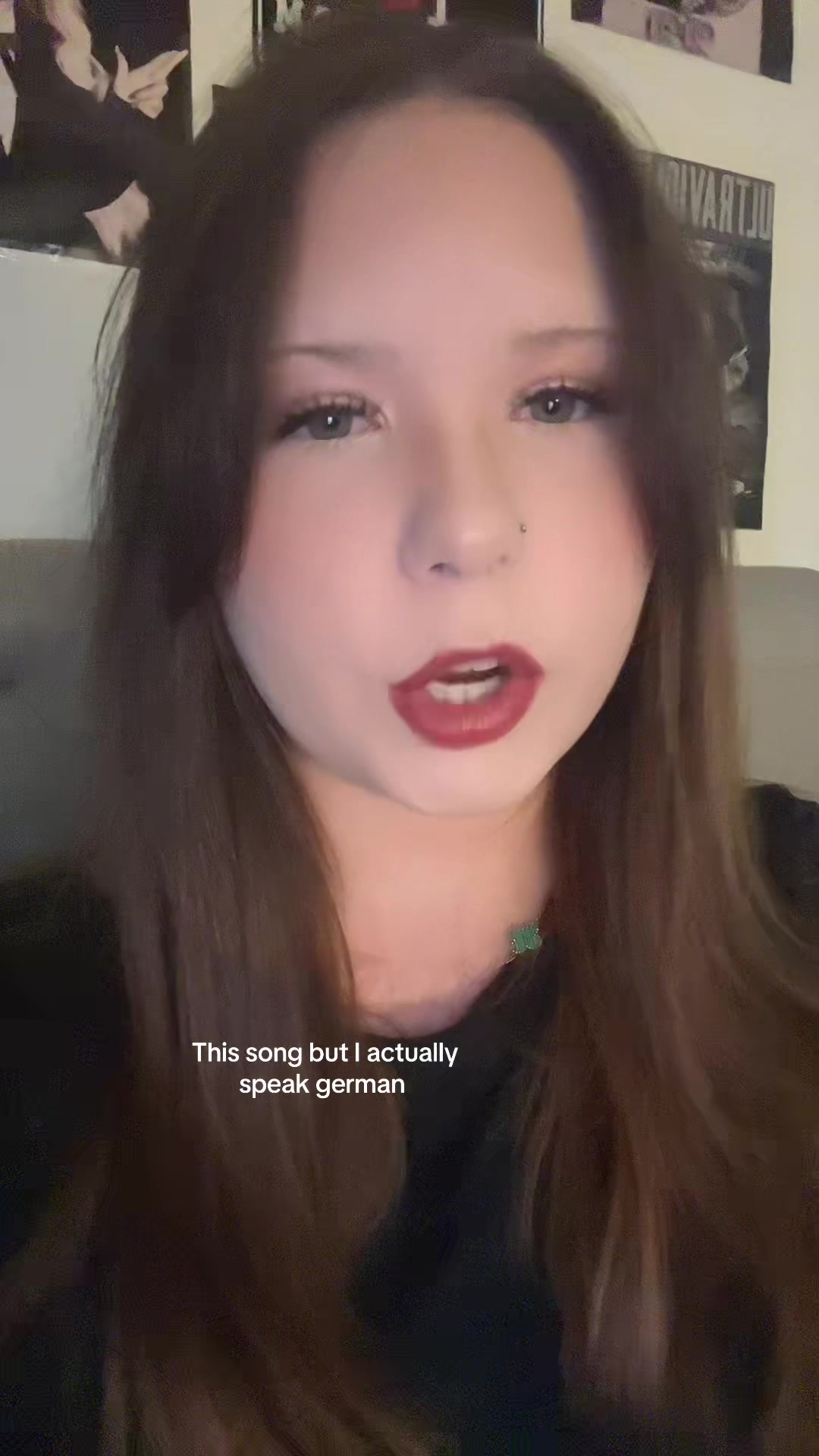 @🎬