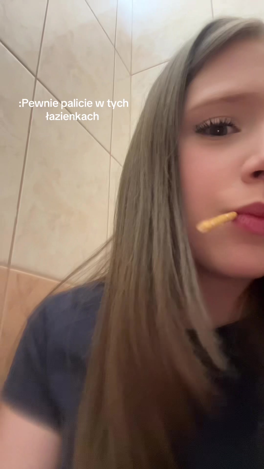 @Ani0kS