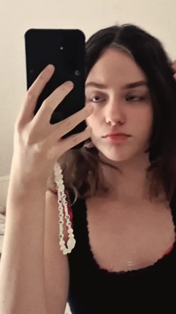 @Sophia