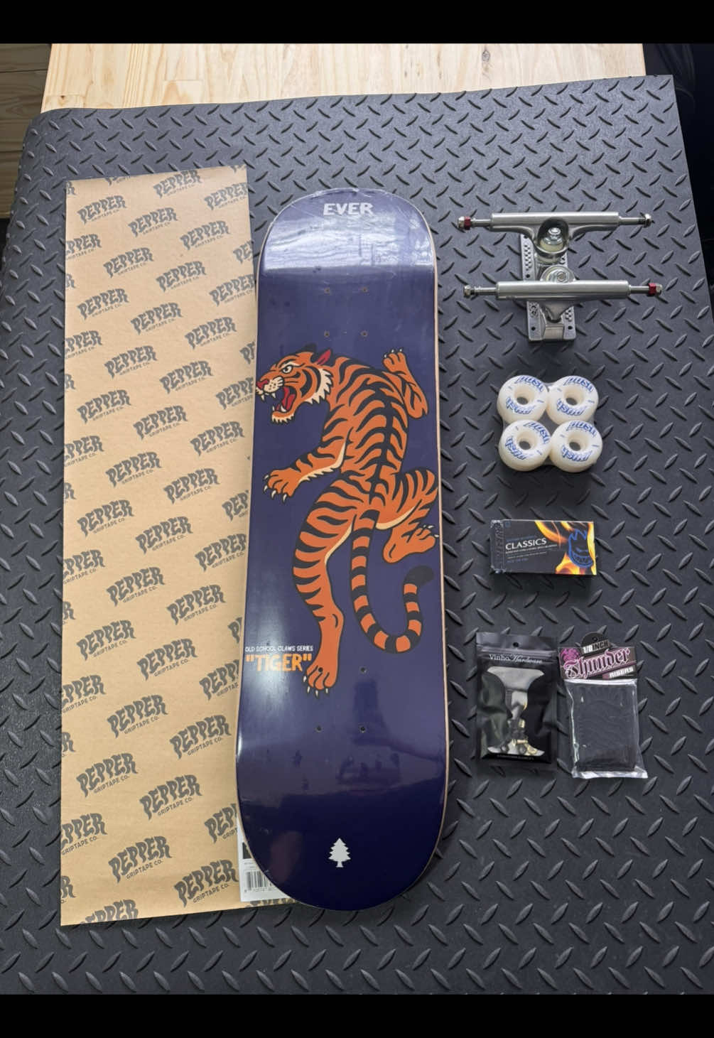 @Ever Skate Shop