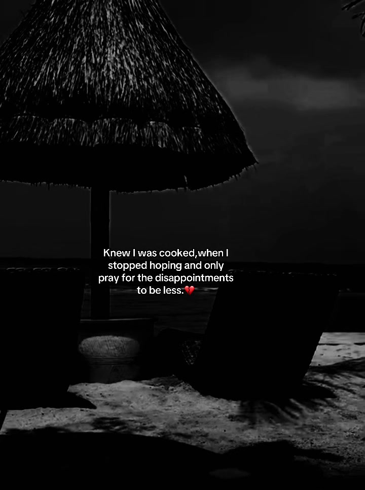 @BROKEN SOUL💔🥀.