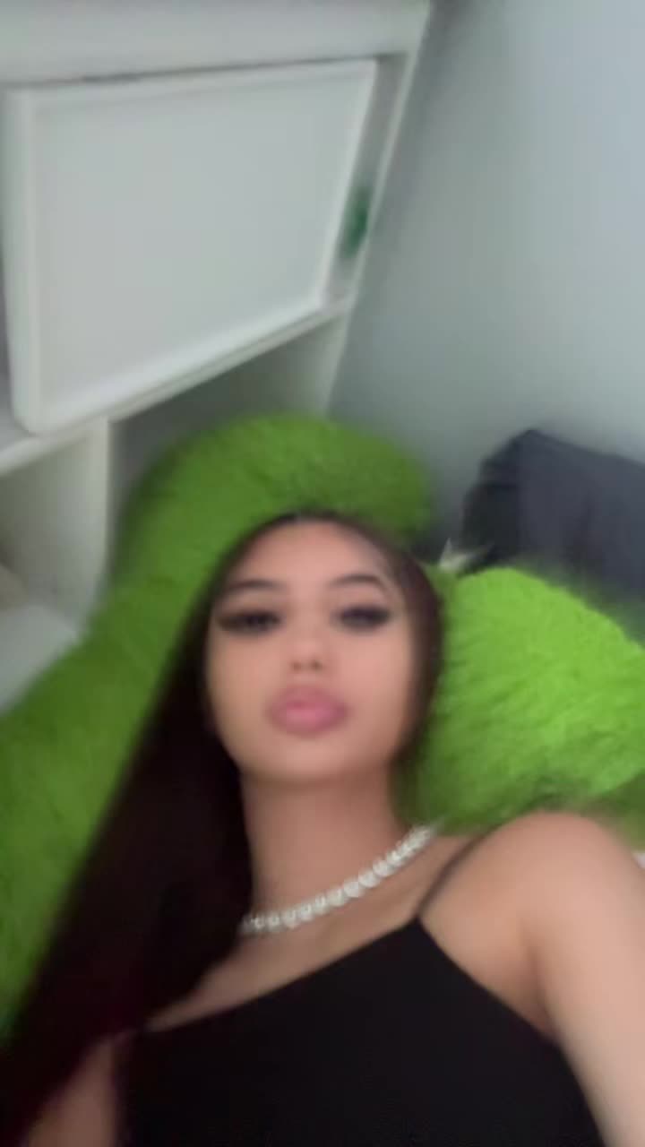@🫕