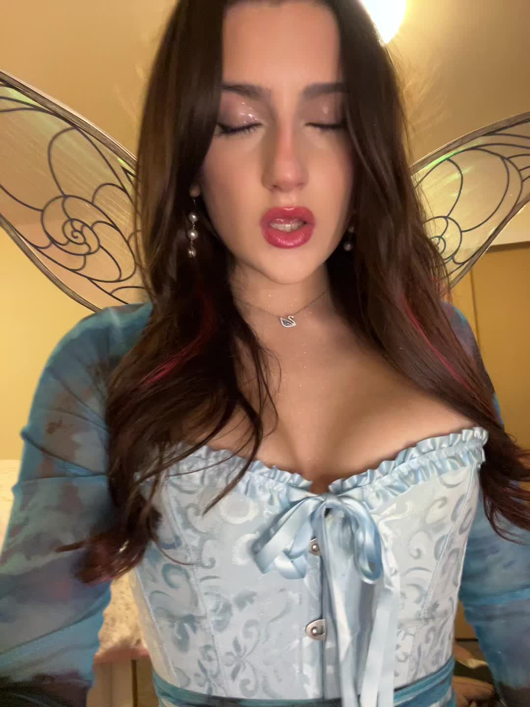 @Flora