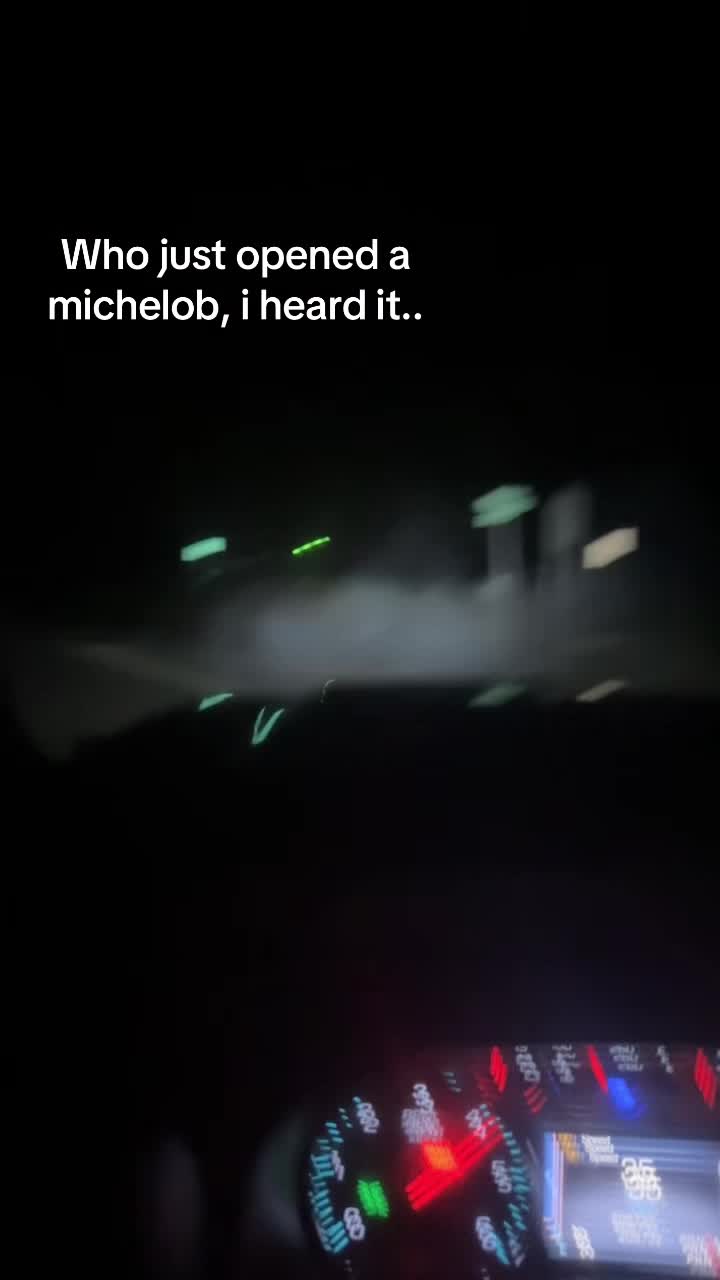 @⃟