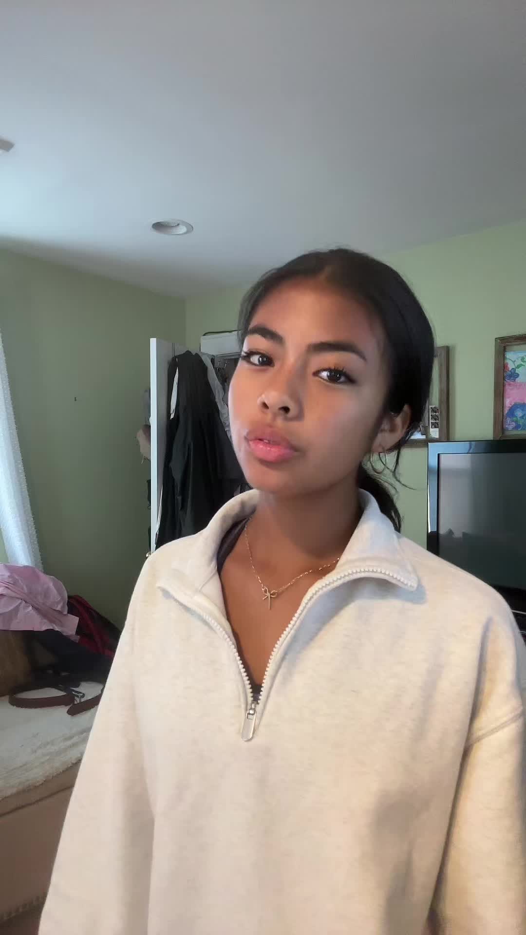@leni.spammy