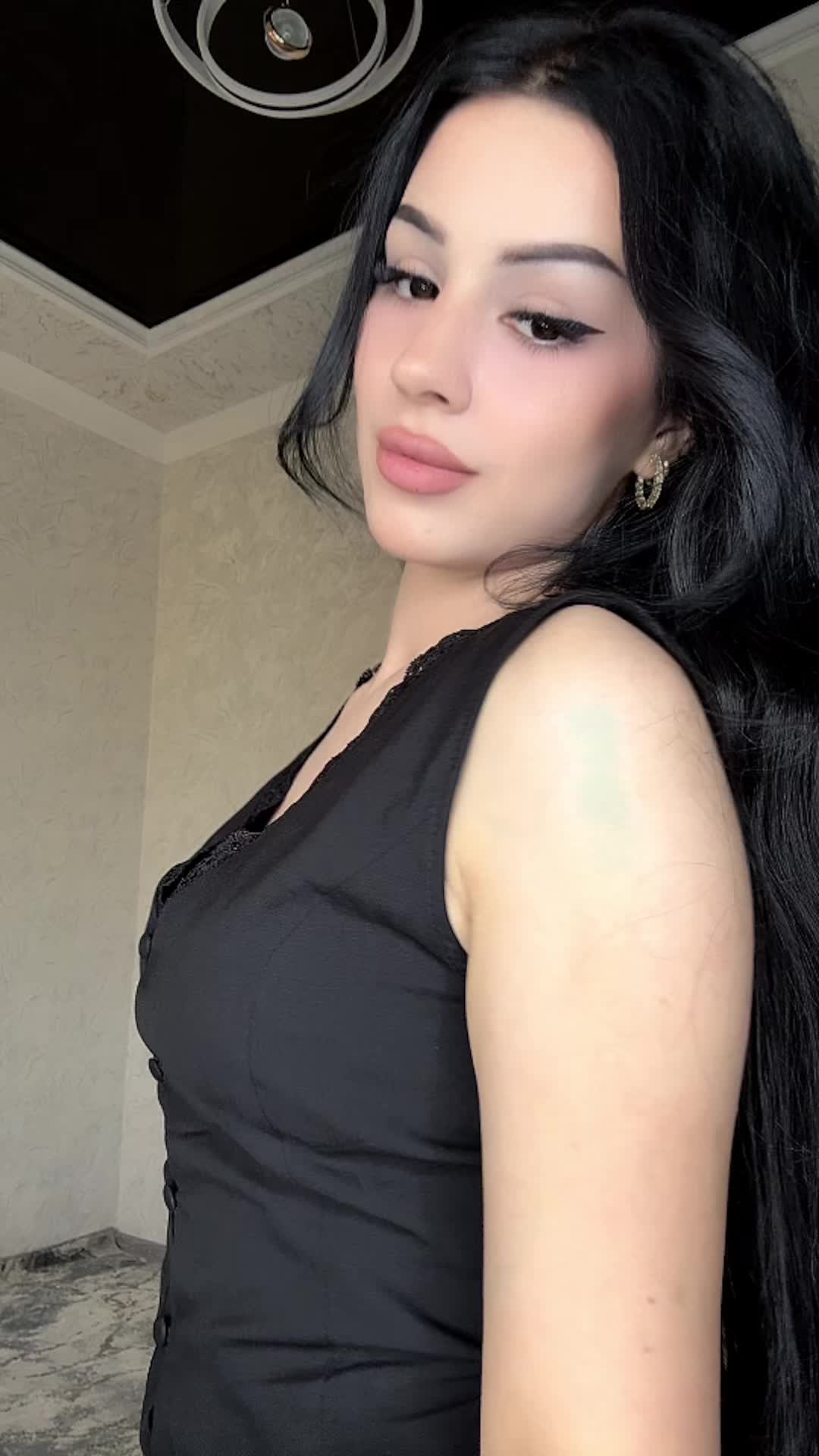 @Shaxina Gulomova