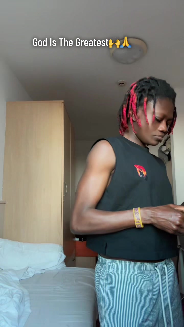 @Kaakyire🤍☮️