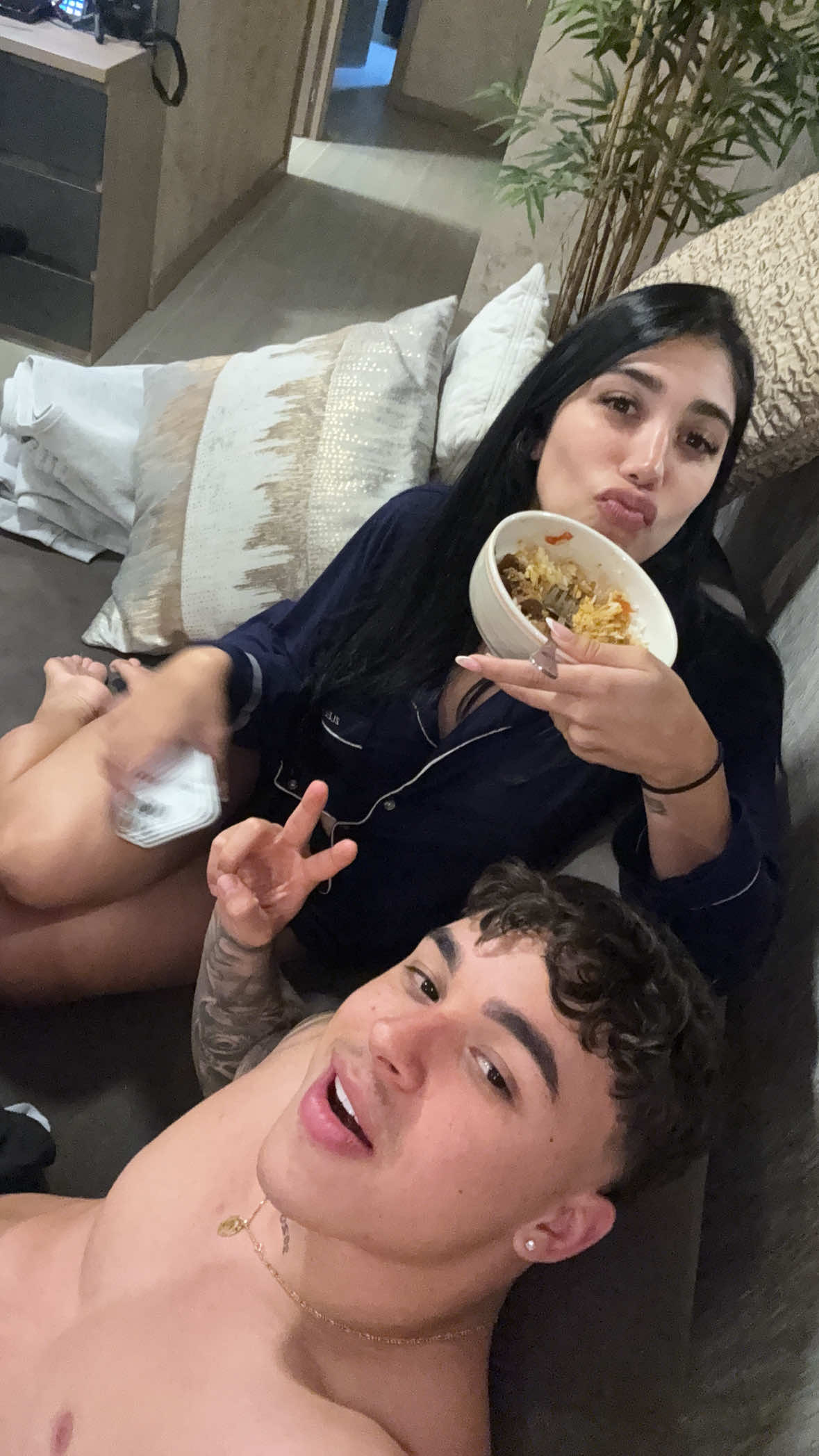 @JlexisXDani