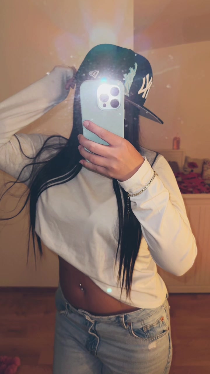 @🎀𝓜𝓪𝓻𝓽𝔂𝓷𝓴𝓪🎀