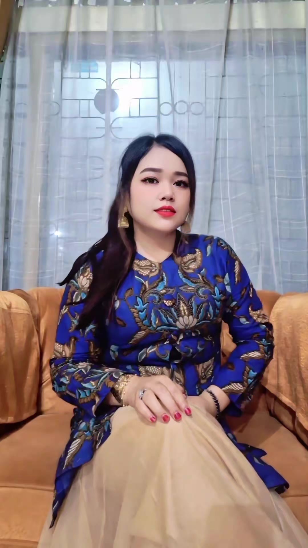 @Sensitive_Girl 🇮🇩🇸🇦