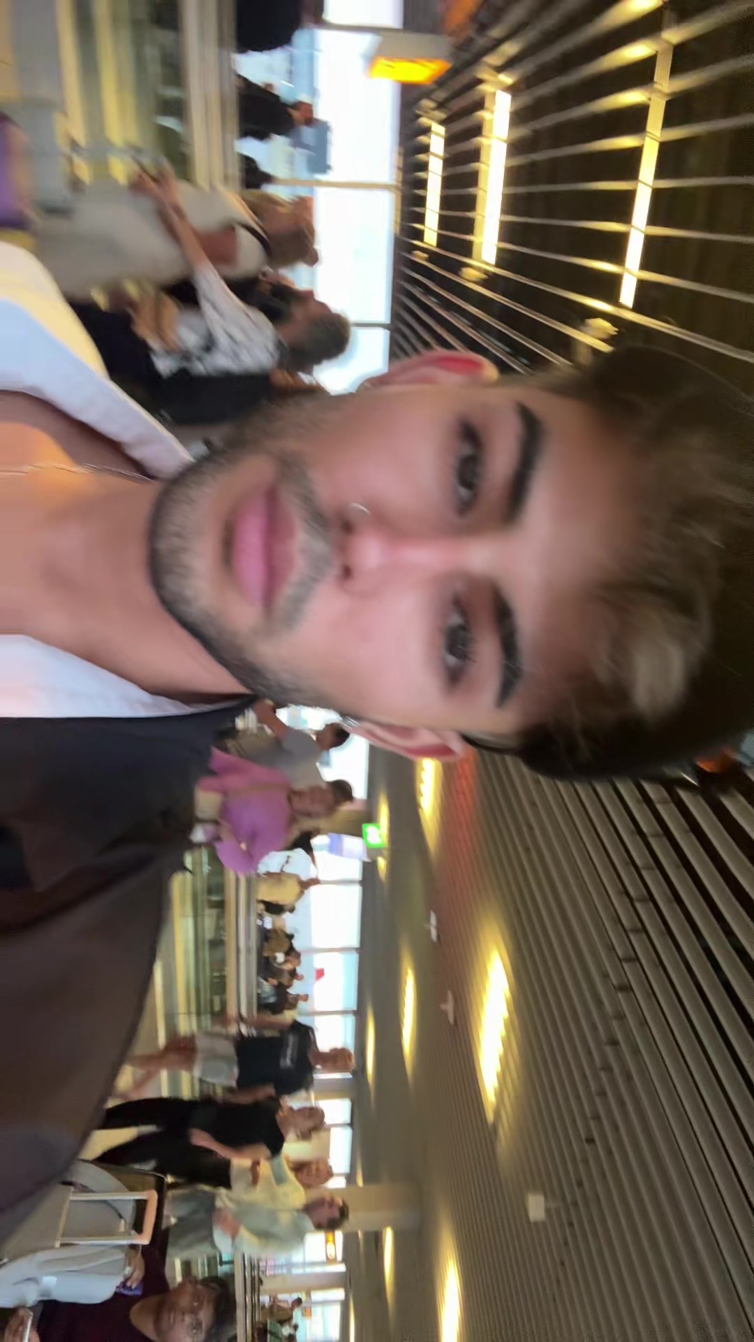 @Mira nouri