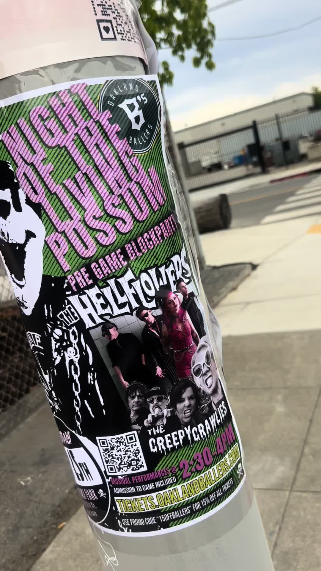 @TheHellflowers
