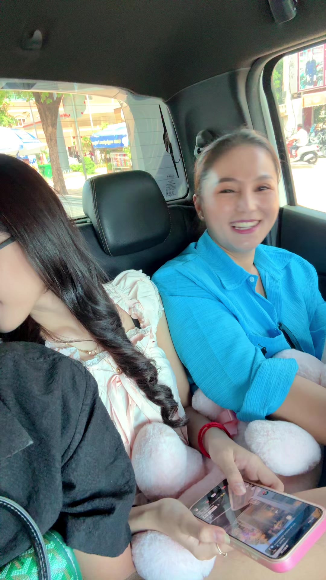 @ម៉ាក់ម៉េងឡុង ម៉េងលី