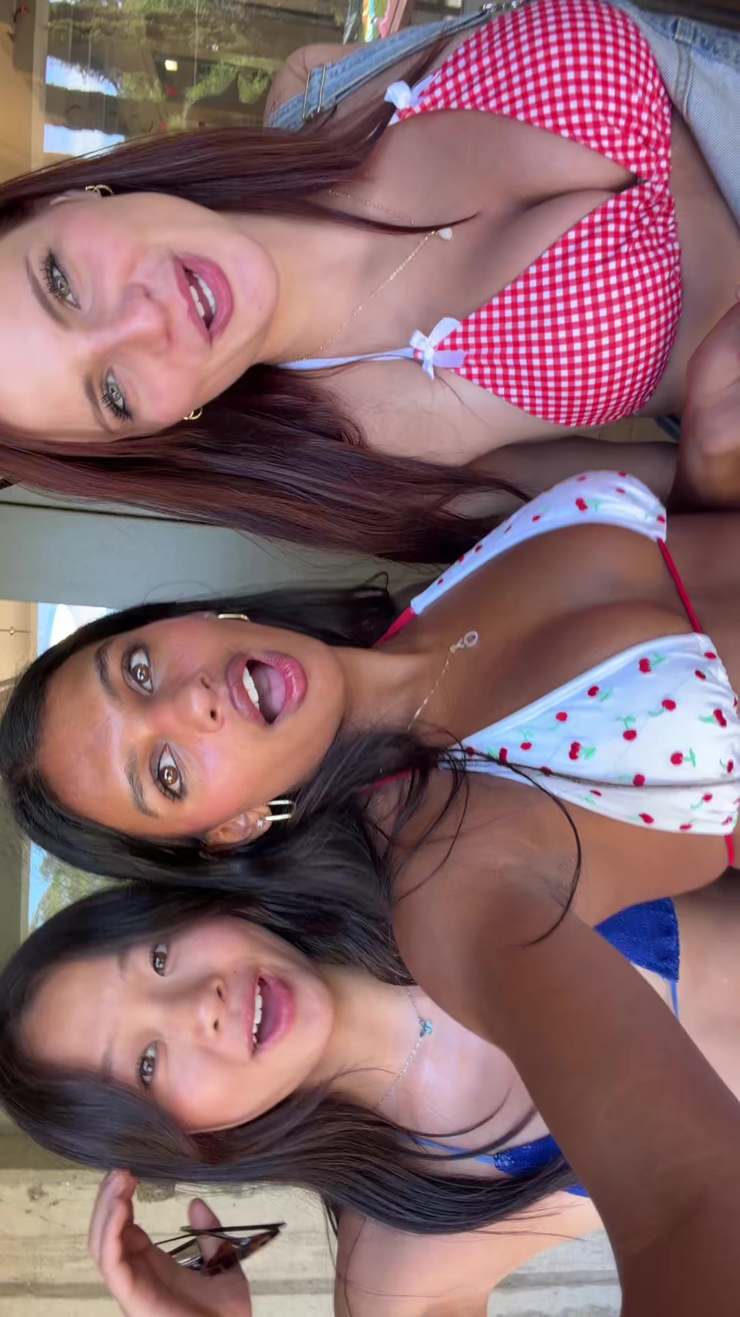 @Araika