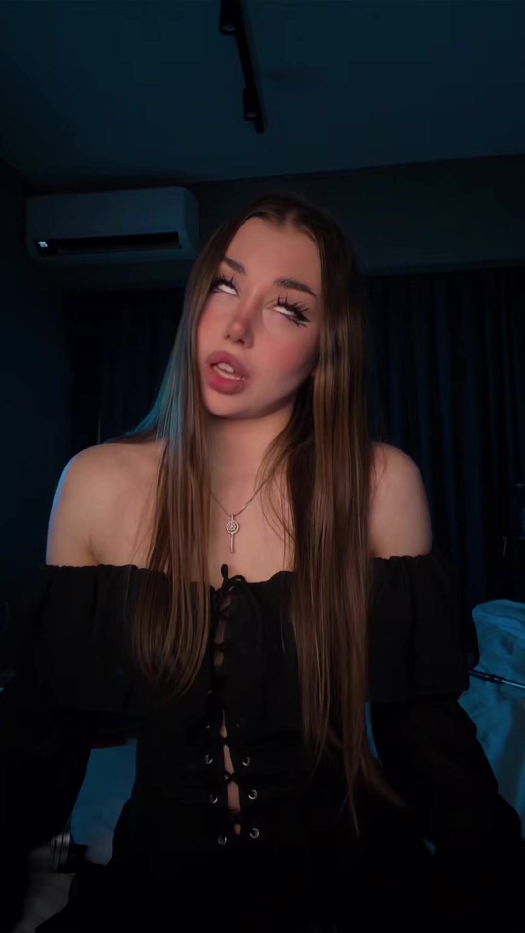 @TWITCH: wendyycutie