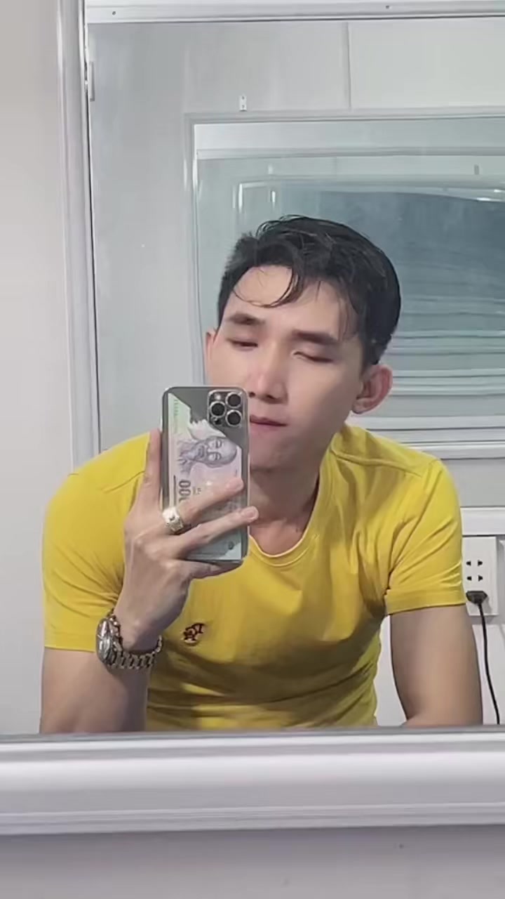 @Cậu Út 67 💋