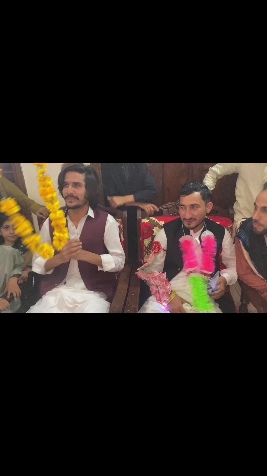 @zeeshan_mohmand1