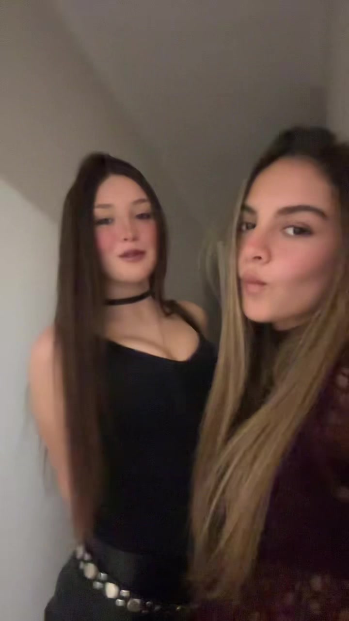 @elena