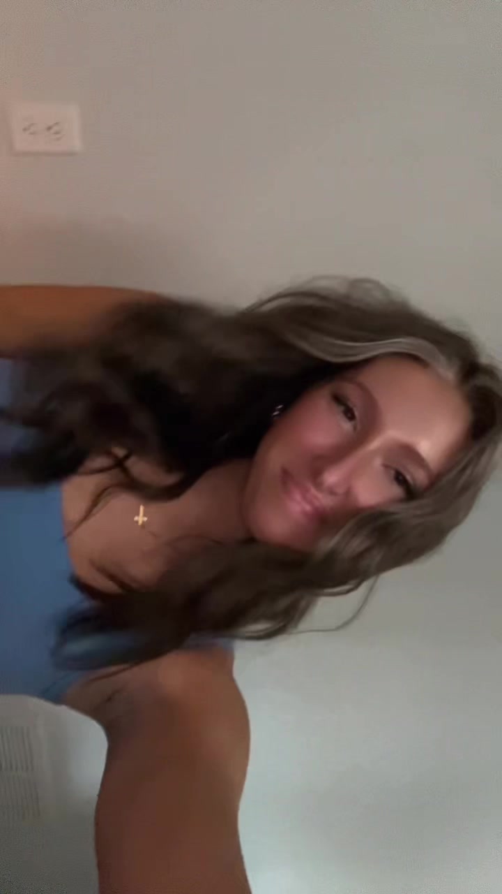 @ella.duevel