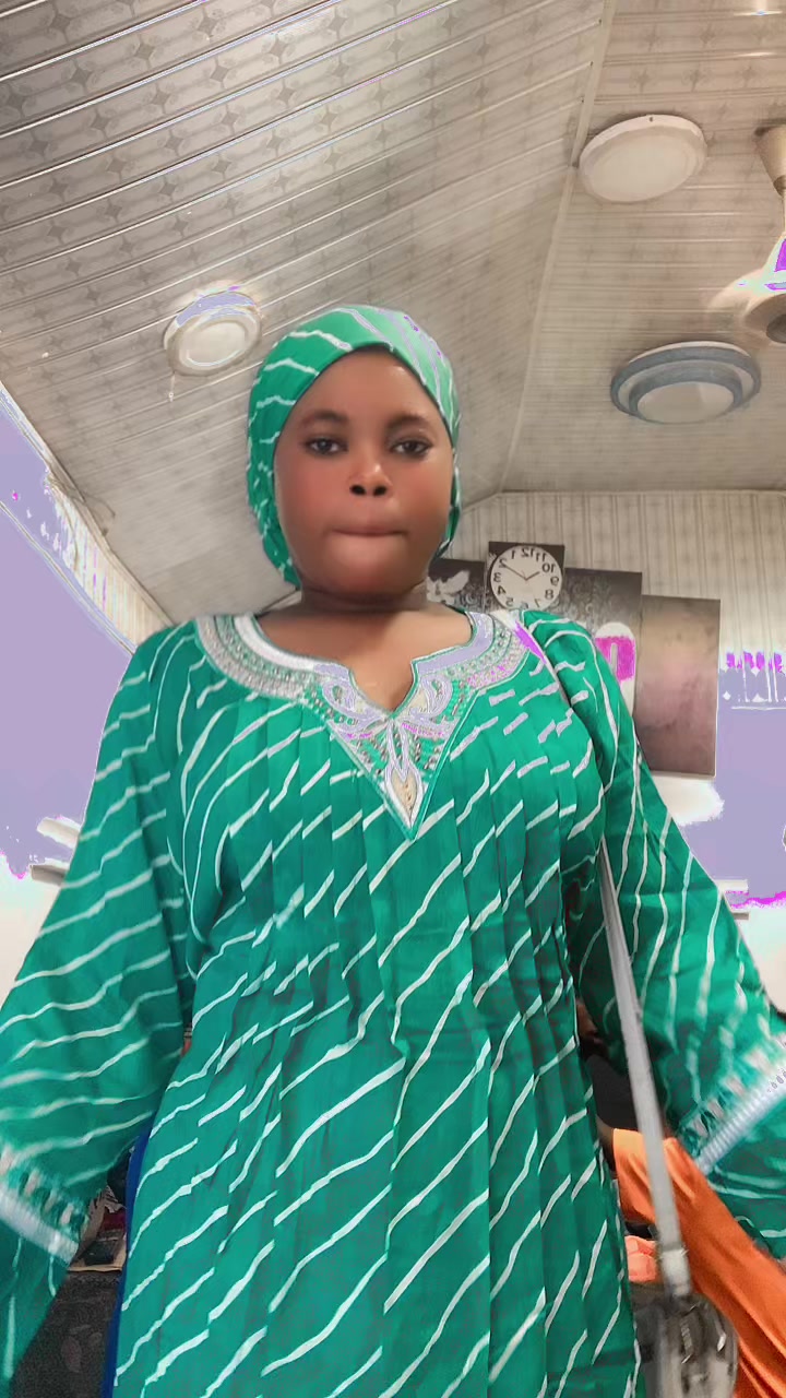 @🎀QUEEN PHADY💫