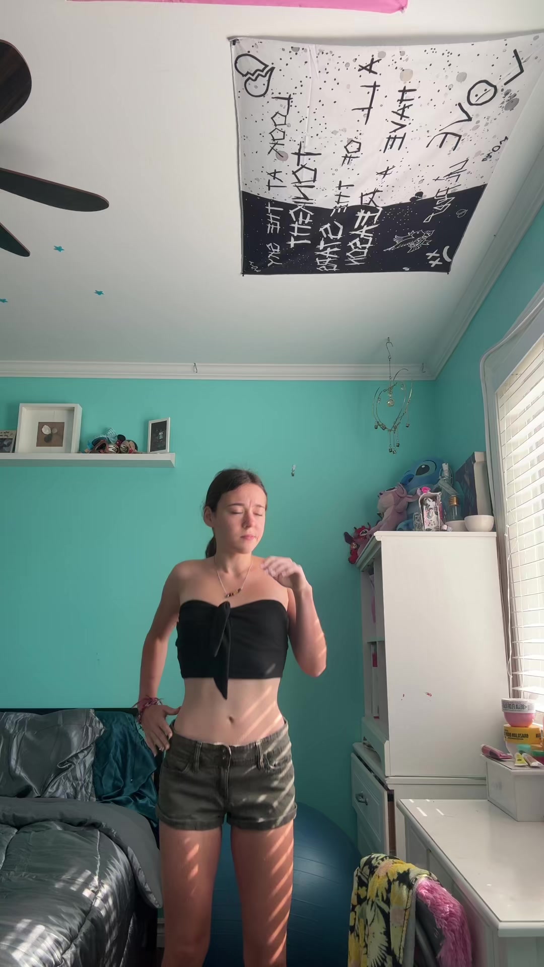 @totally_not_kiana