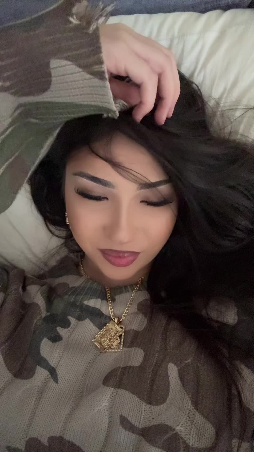 @rebeccadng