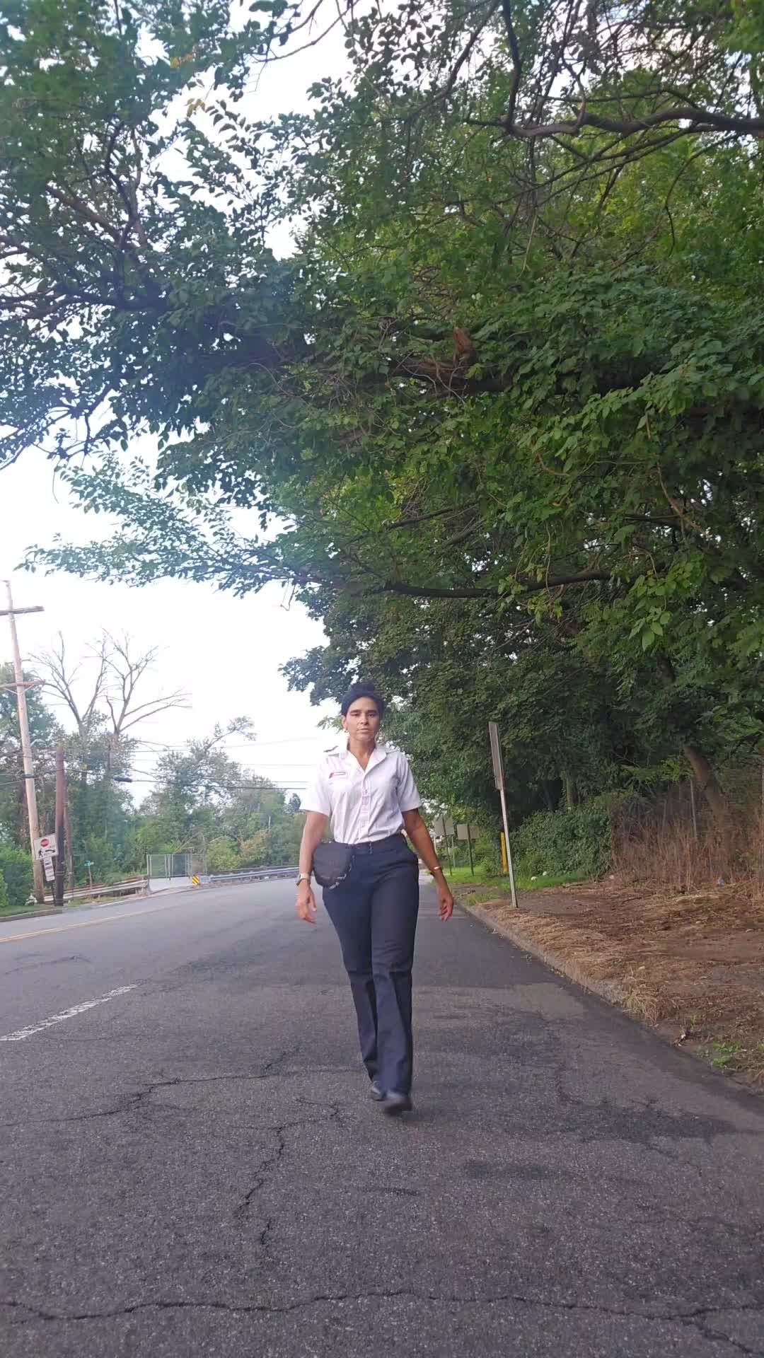 @L u S