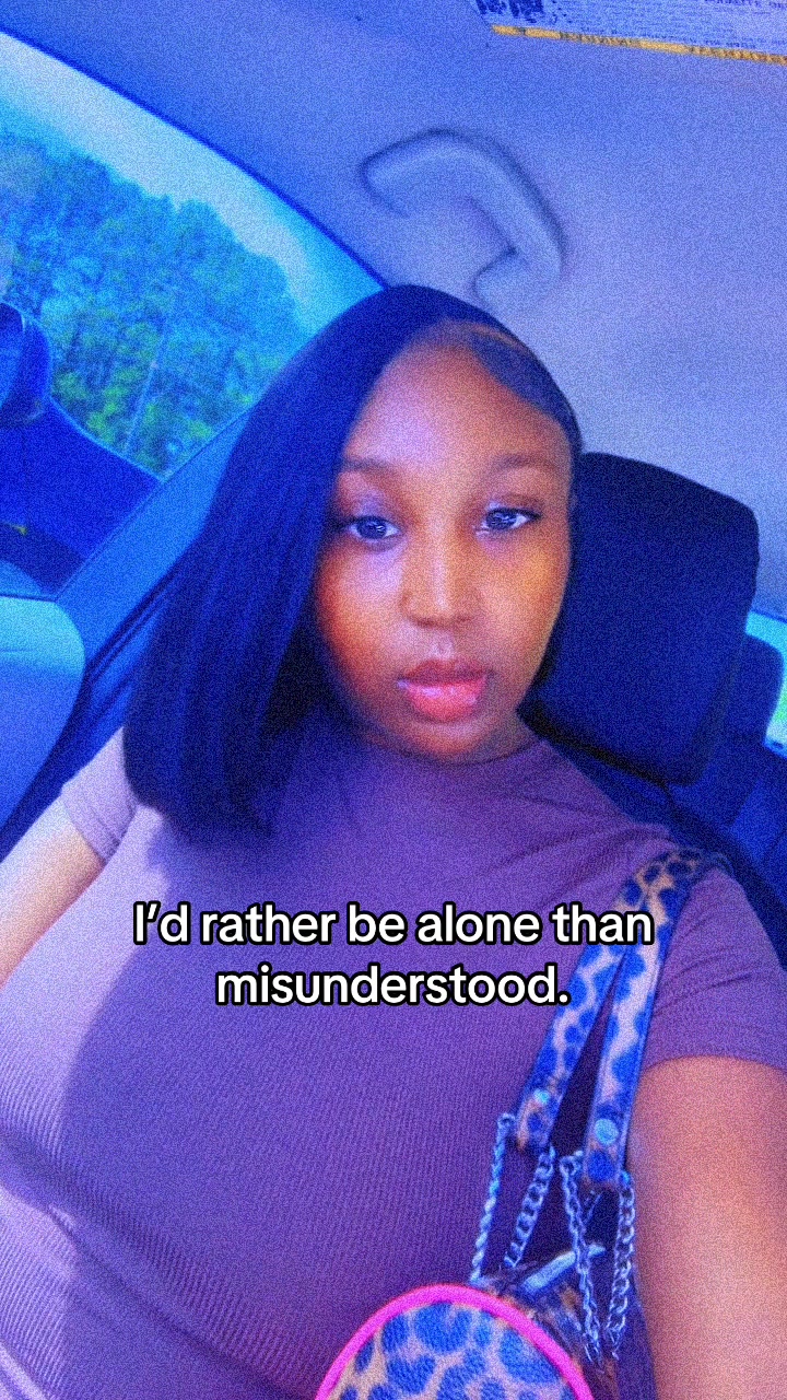 @Keila Kay 🧡
