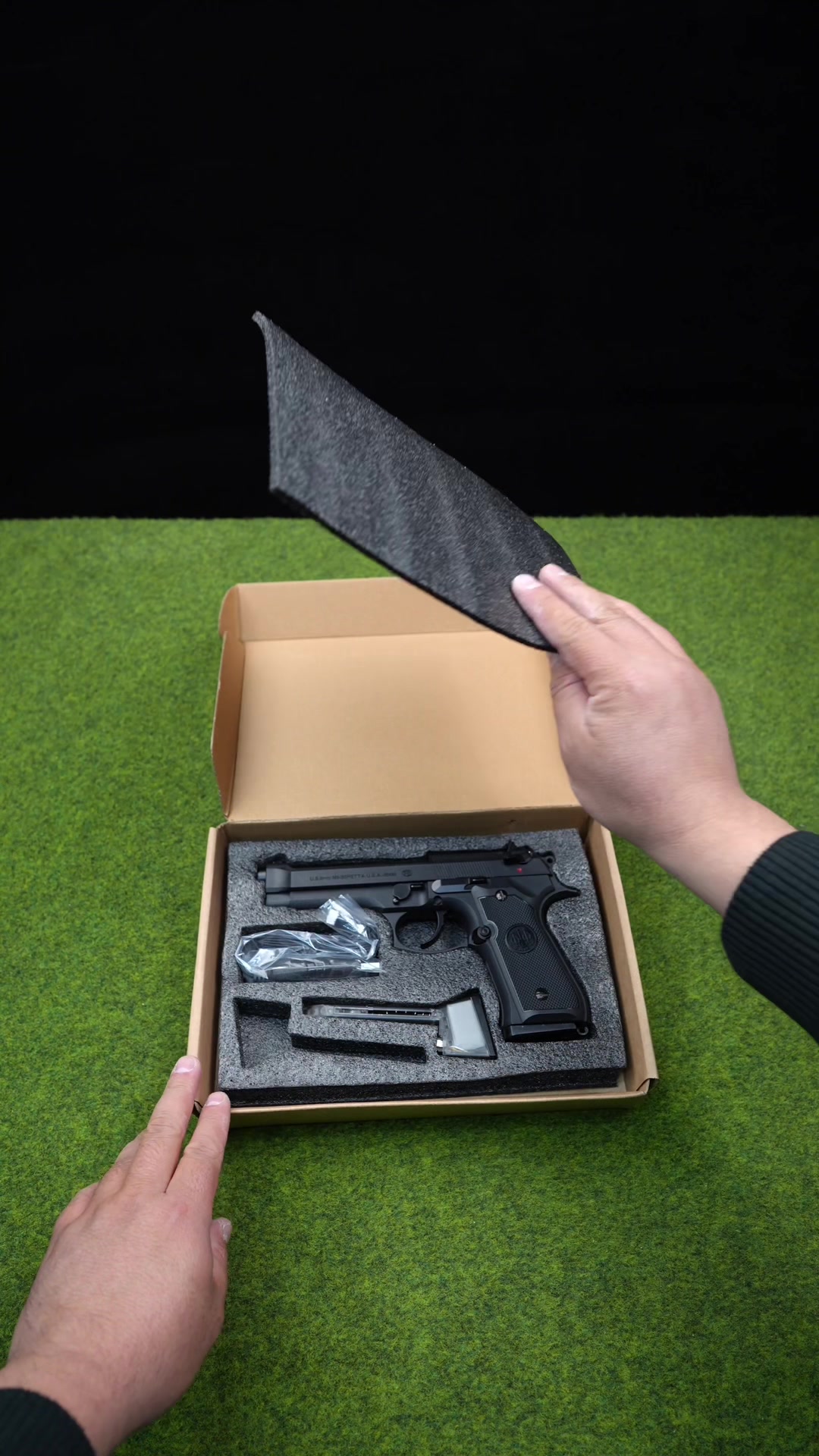 @akagtoy.com