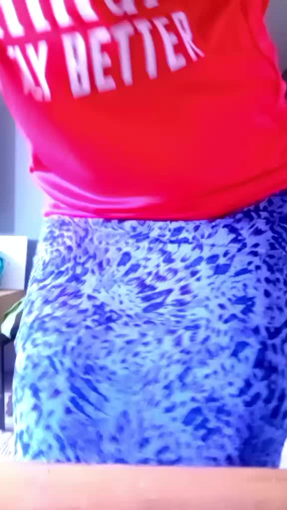 @AnnahRiziki