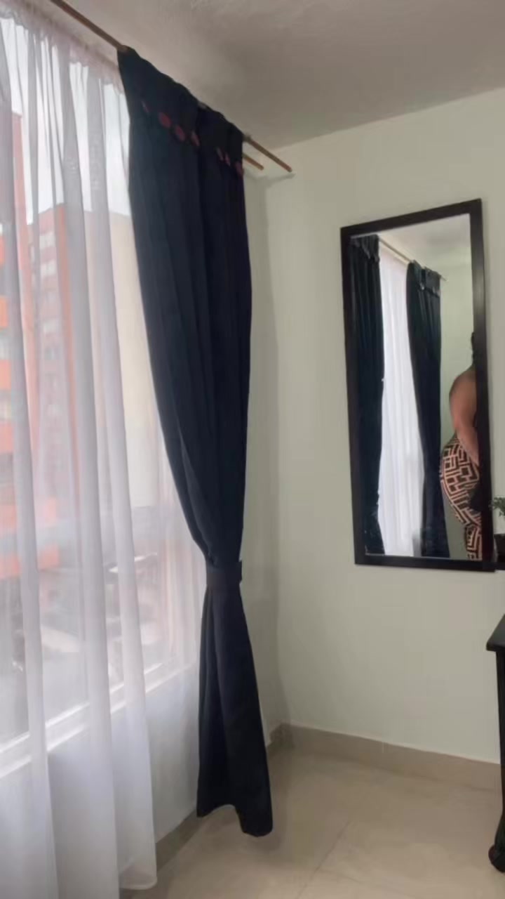 @Scarlet curvy