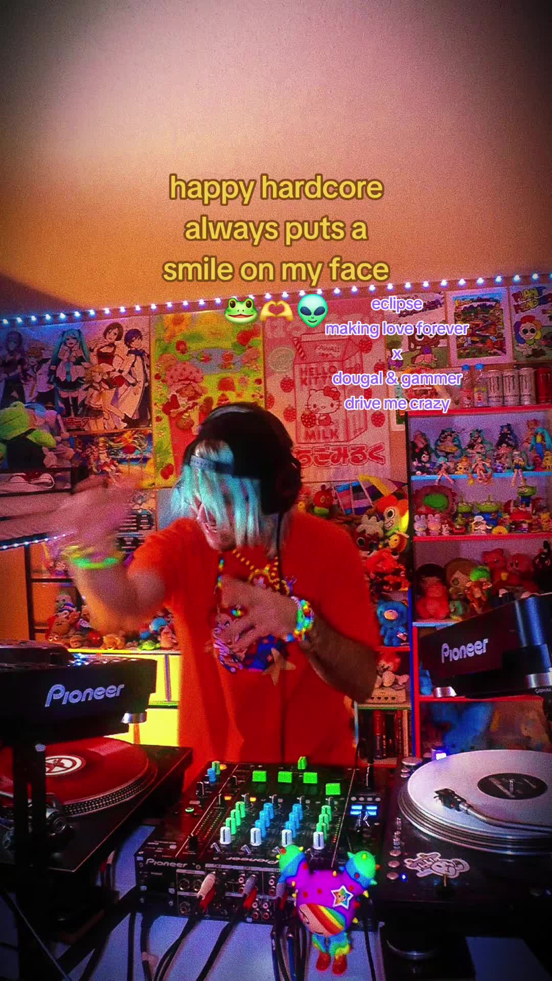 @djcarlstar 🌈🧃