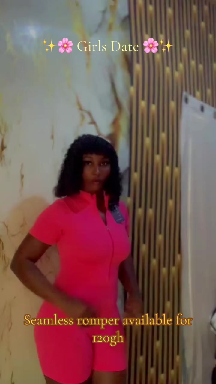 @🎀Dat gal Äřķøşüäħ 🎀🛍️