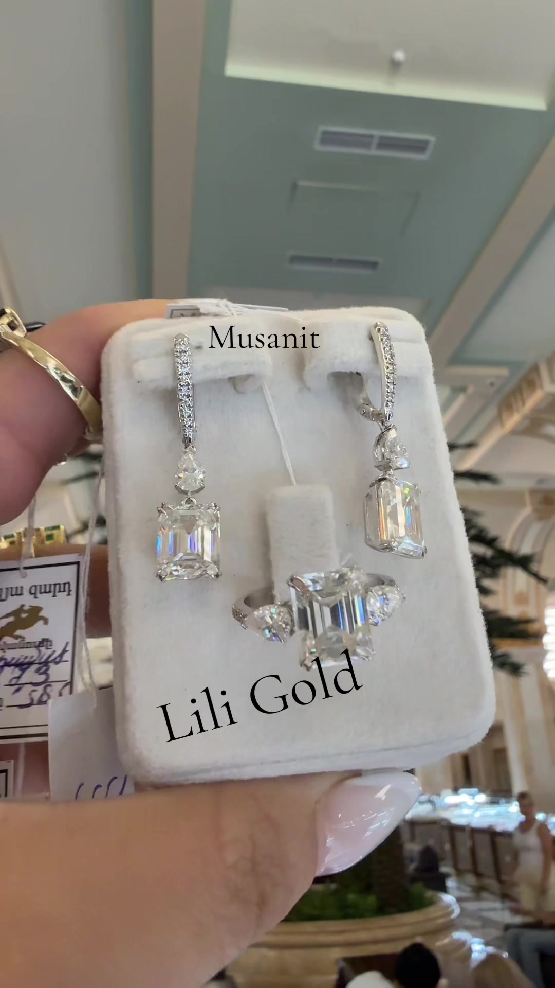 @Lili GOLD